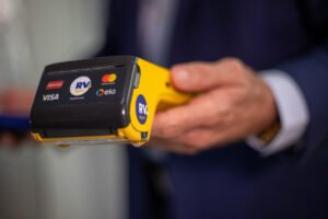 f728c73b-b1ed-4e30-a781-eb19d5f21c27