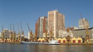 8aaa7ea9-2a9f-4e06-ba2b-9b272b1a6a3a