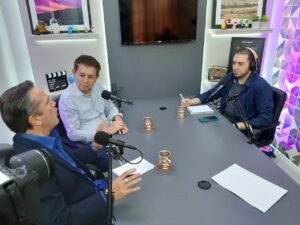 b8090695-94cf-4ed8-8a0b-366799e1c92f