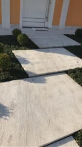 e20a90c3-b7e6-4a61-87d3-9783b5a690fa