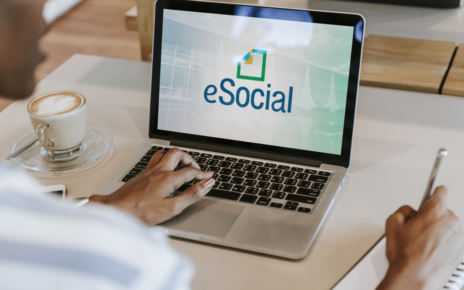 Descumprimento do eSocial pode custar R$ 4 mil de multa
