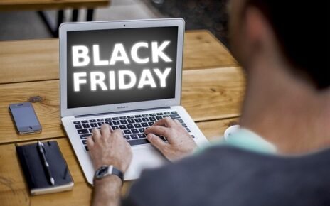 Cinco estratégias podem ajudar lojistas a terem sucesso na Black Friday