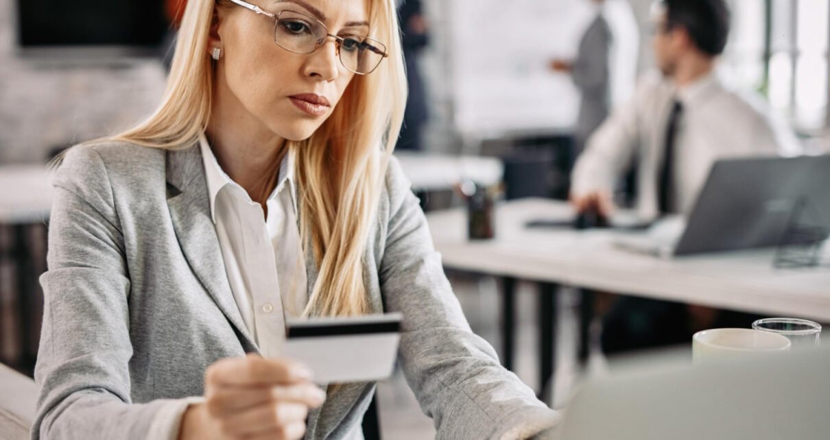 Como funcionam os cartões corporativos de empresas?