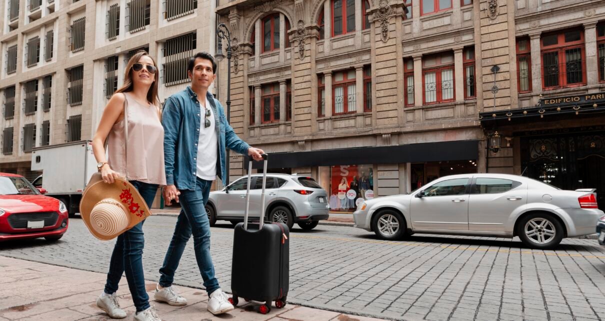 Pesquisas apontam contrastes entre Brasil e EUA nas projeções do turismo