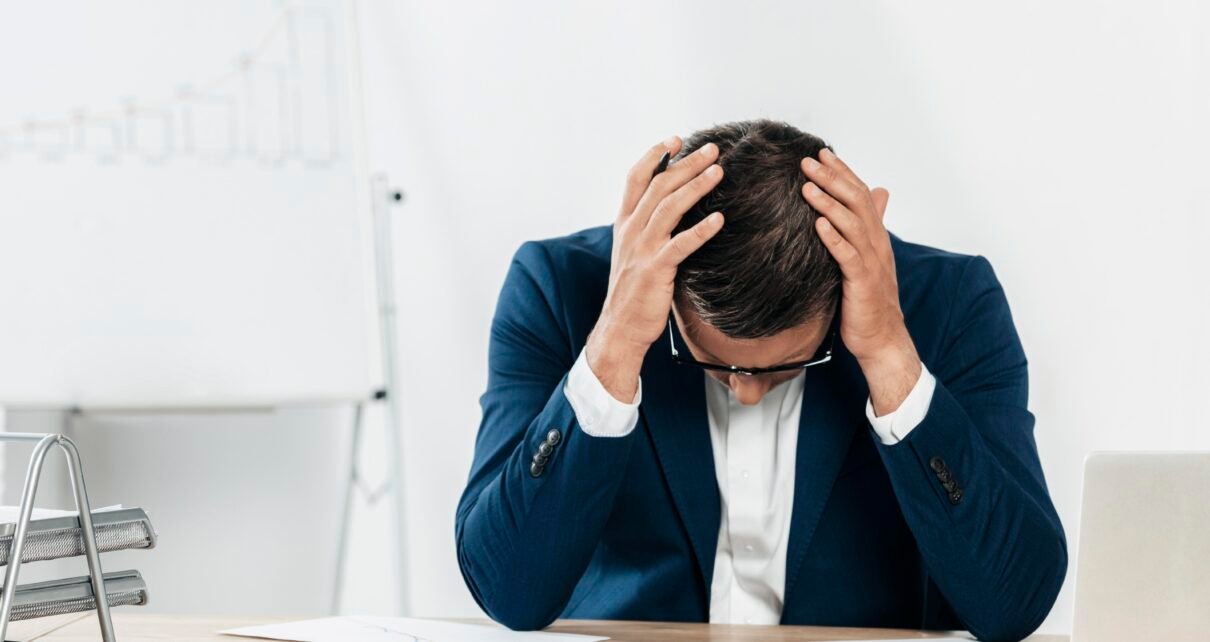 Fechamento de empresas sobe 34% nos primeiros meses de 2023