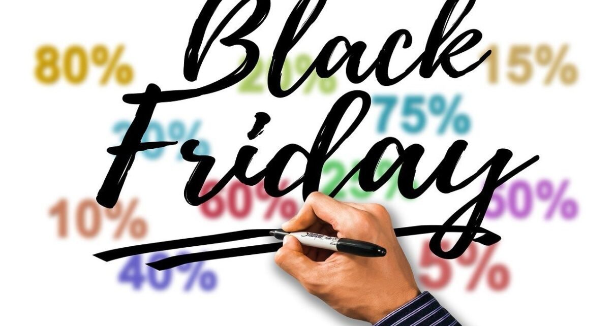 ABComm estima faturamento de R$ 7,1 bilhões na Black Friday