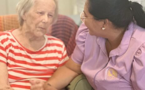 Home care se torna alternativa de segurança para idosos