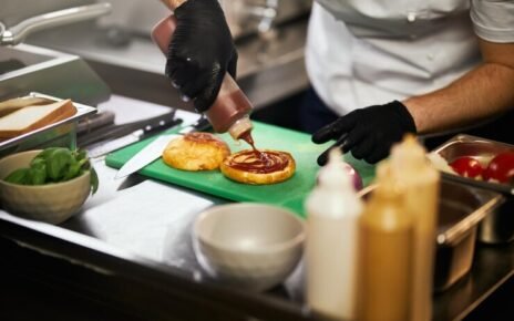 Setor de food service emprega 6 milhões de pessoas no Brasil