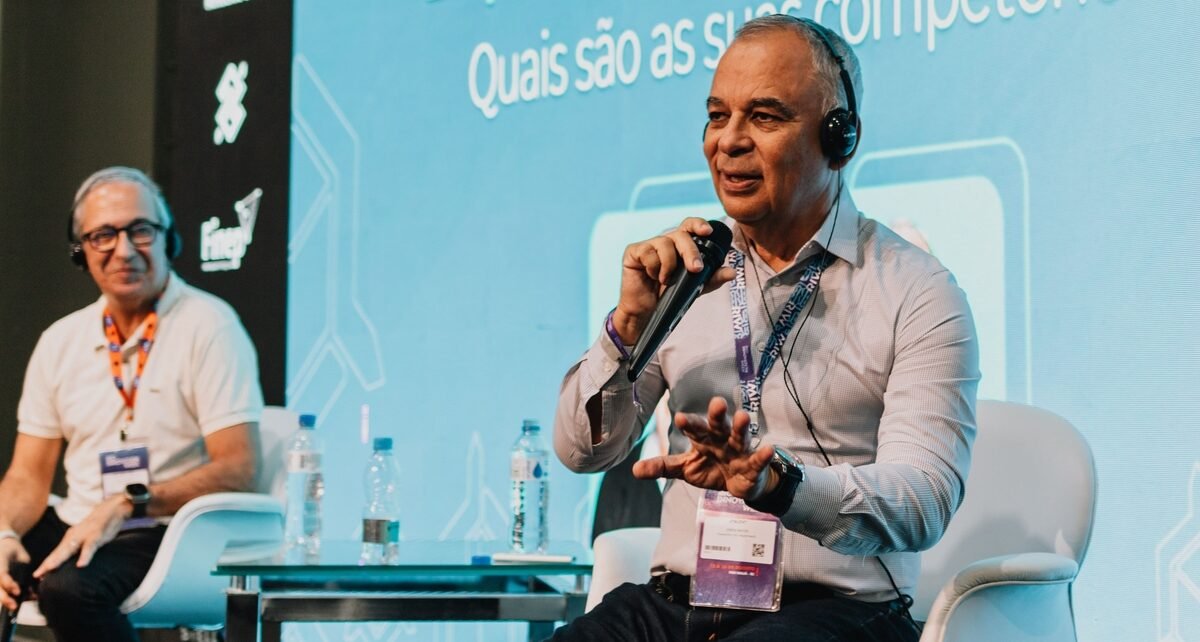 RIW: CEO da ETALENT destaca autoconhecimento em palestra