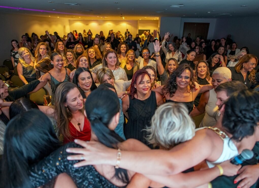 Evento reúne mais de 150 mulheres do setor condominial em São Paulo