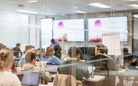 EaD exige letramento de alunos, docentes e instituições