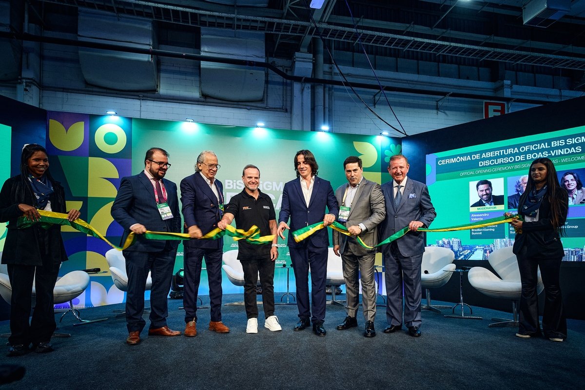 Barrichello amplia atuação internacional com parceria