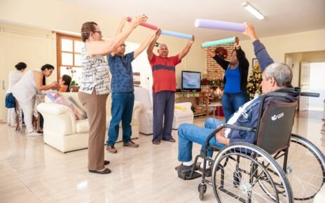 Clínicas recuperam idosos em duas semanas contra nove meses