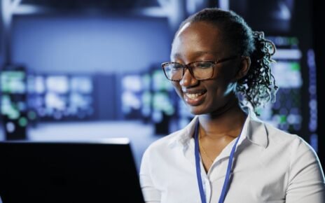 Empresas brasileiras: 48% esperam contratar no 2º trimestre