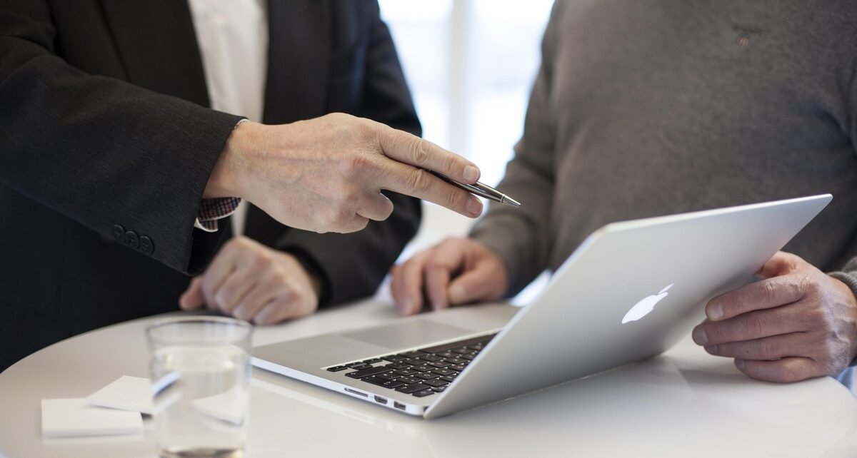 Especialista orienta empresas sem gestão financeira