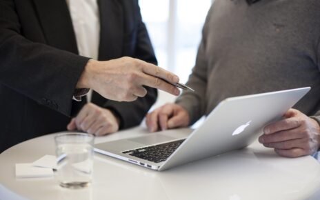 Especialista orienta empresas sem gestão financeira