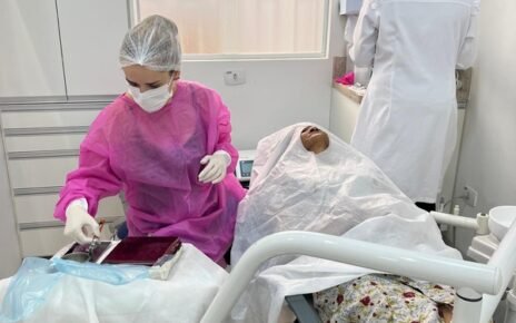 Dentistas adotam humanização e tecnologia no atendimento
