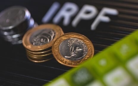 Econet lança IA para apoiar profissionais na reta final do imposto de renda