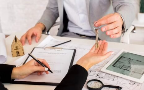 Leilão de imóvel: advogado explica como agilizar desocupação