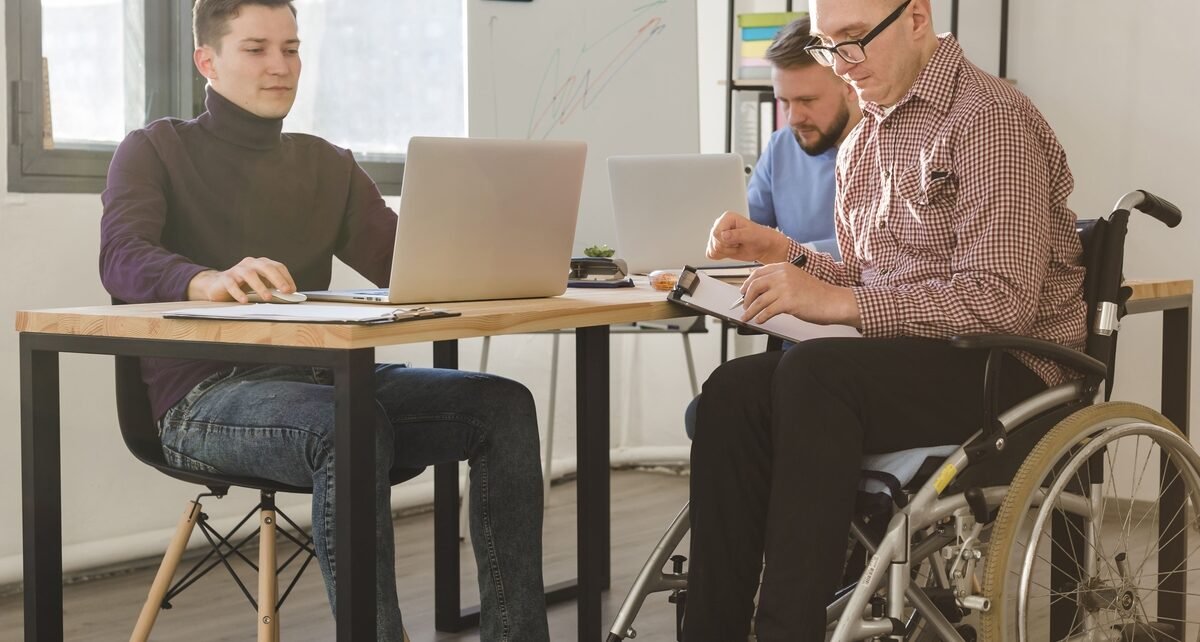 Manpower abre diversas vagas para Pessoas com Deficiência