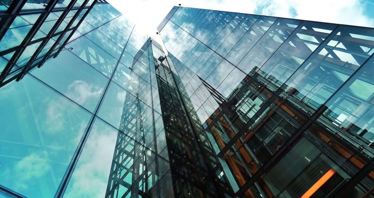 Schneider lista 3 estratégias para data centers sustentáveis