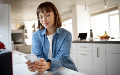 Pequenos negócios podem adotar energia solar por assinatura