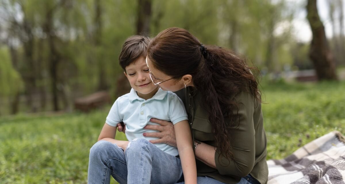 Mães solo são a base do desenvolvimento de crianças com autismo no Brasil