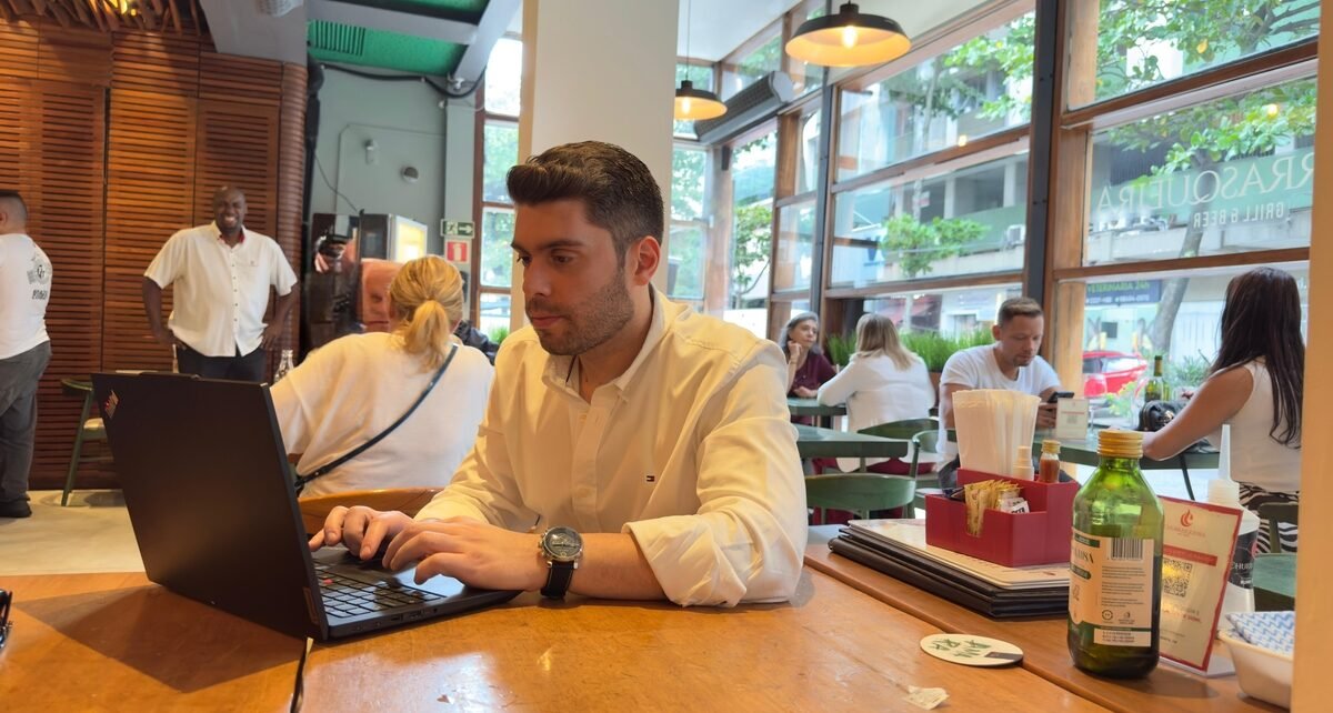 Brasileiros ampliam busca por vagas internacionais