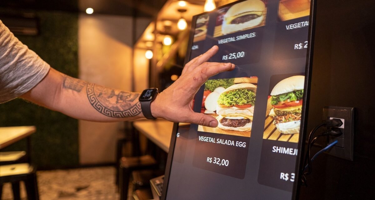 Autoatendimento da Consumer atinge 800 instalações no 1º ano