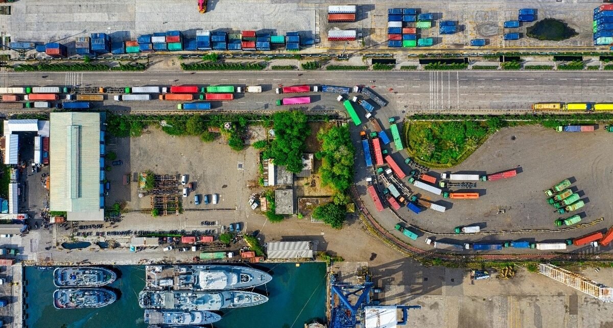 Corretora oferece gestão de risco integrada para carga sensível