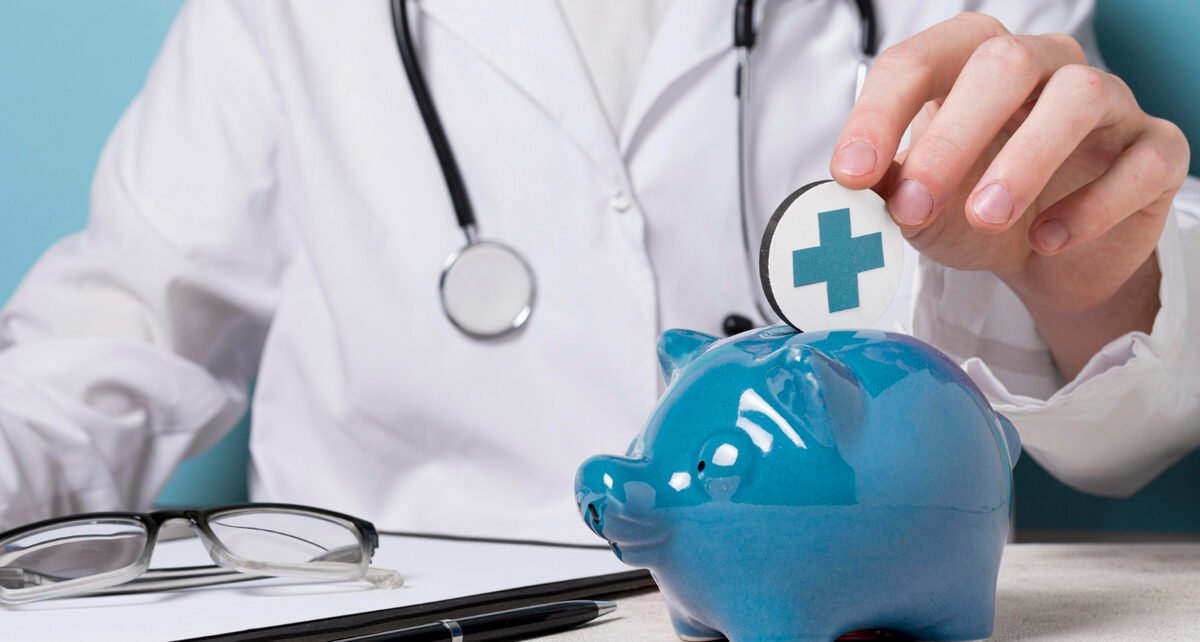 Plano de saúde empresarial bate série histórica em 2025