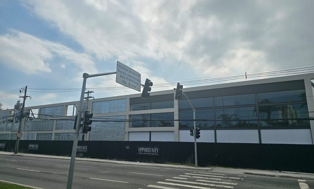 Residencial ocupa antigo terreno do Extra na Barra da Tijuca