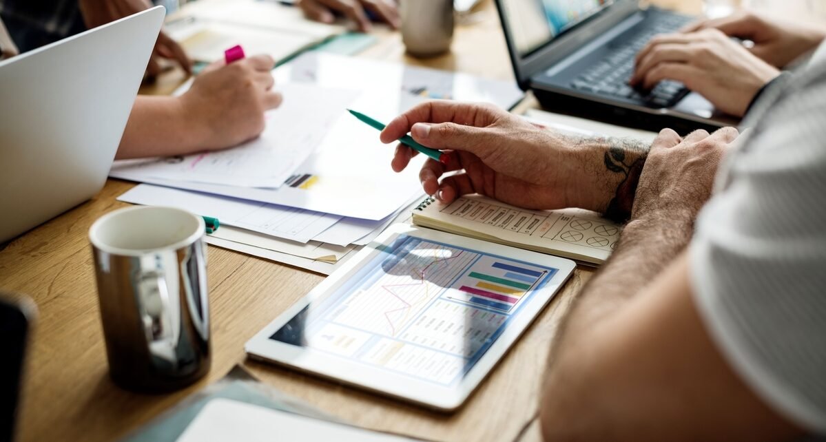 Next integra branding e performance para gerar resultados