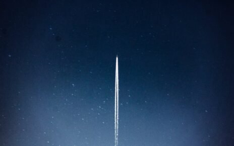 Funerária Premium oferece envio de cinzas ao espaço