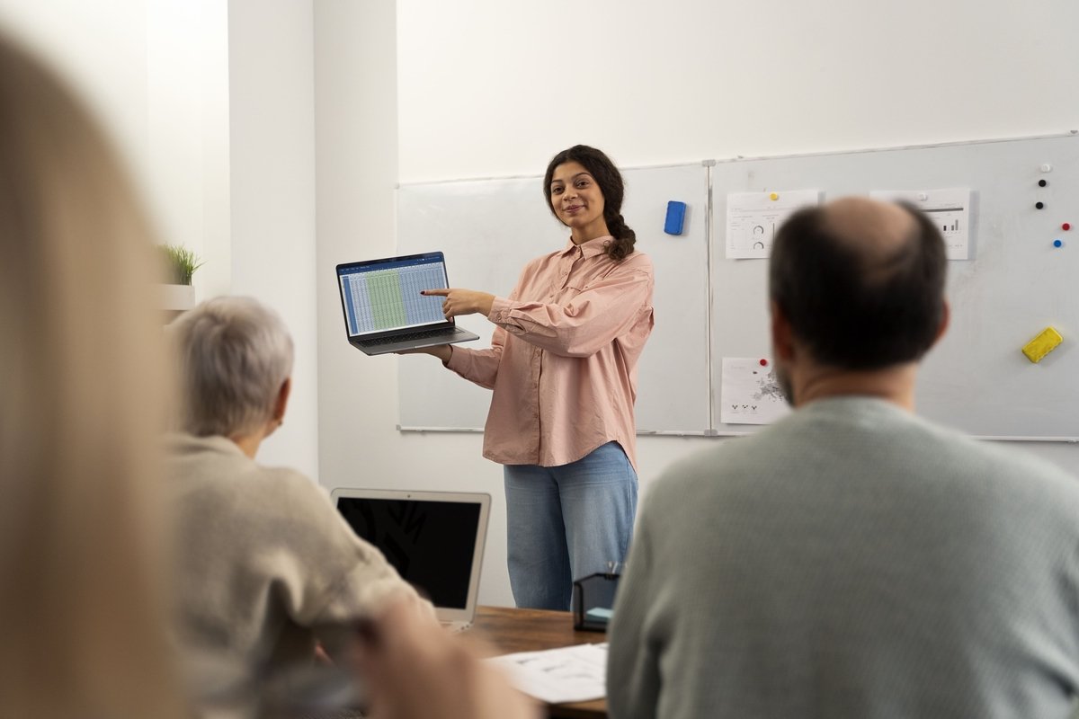 Manpower e FIEP contratam em 33 cidades do Paraná