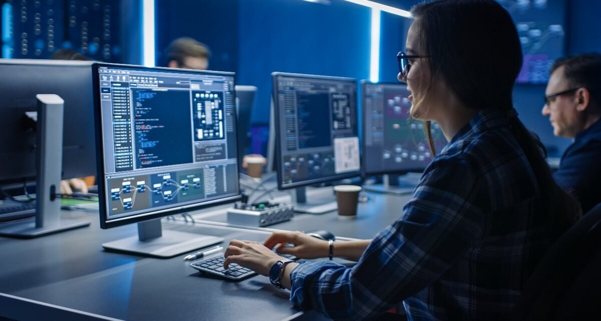 32% das empresas planejam adotar IA na folha de pagamento