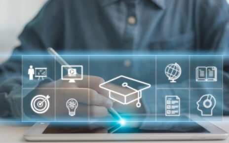 Cursos tecnólogos oferecem formação superior com foco em empregabilidade