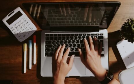 IBRI e Fipecafi lançam curso sobre IFRS S1 e S2 para profissionais de RI