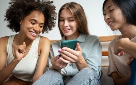 Relatório comprova a relevância das notícias locais em 2025