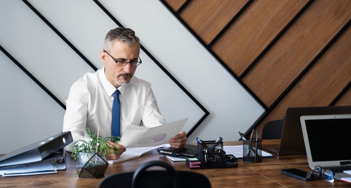 Contador atua como linha de defesa no compliance empresarial