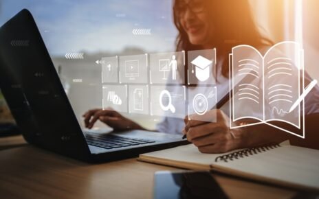 Graduados ganham até 148% a mais do que aqueles que têm somente o ensino médio