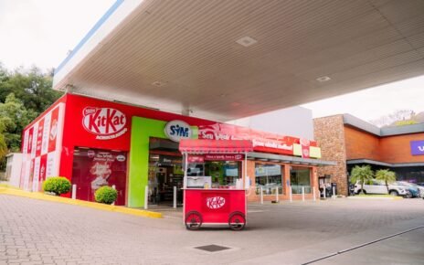 SIM e Nestlé lançam fachada KitKat® inédita em Gramado