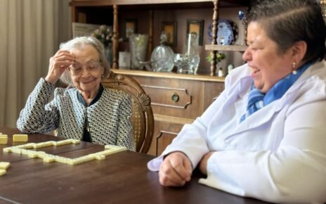 Envelhecimento acelera pressão sobre a “geração sanduíche”