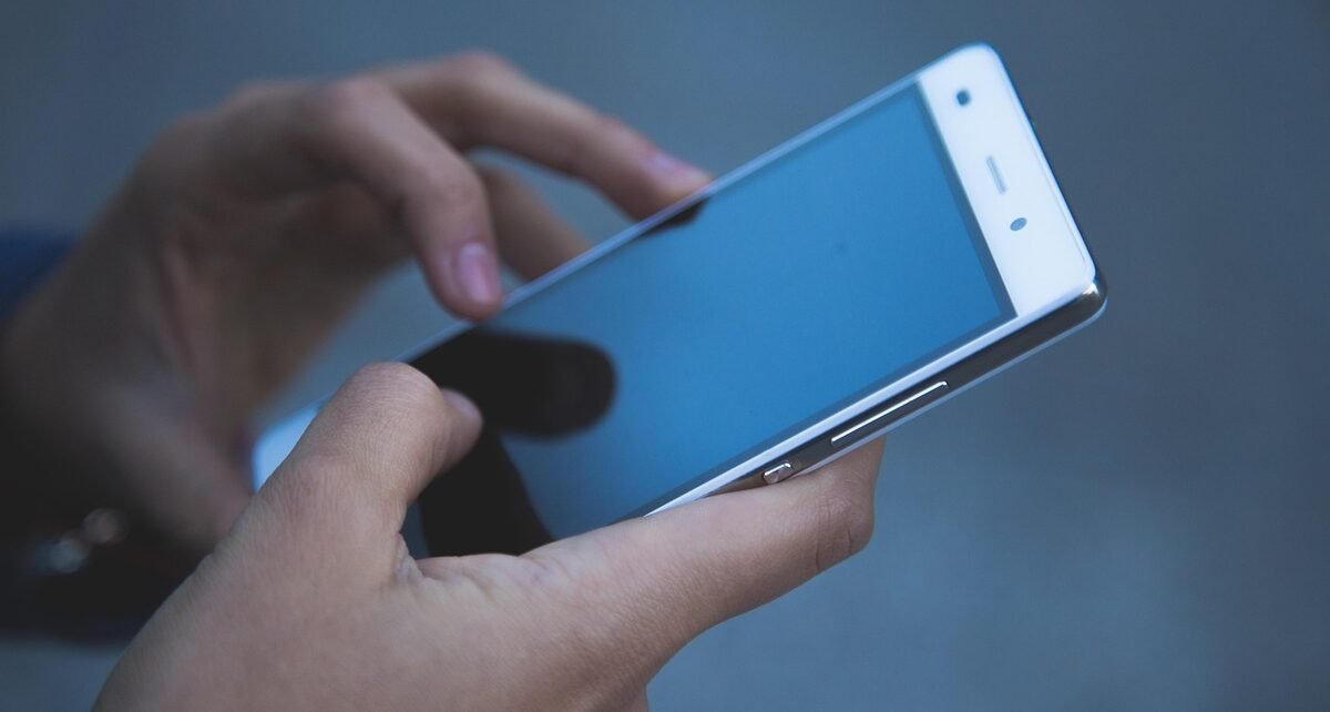 Empresas testam 1ª IA de compliance emocional do país