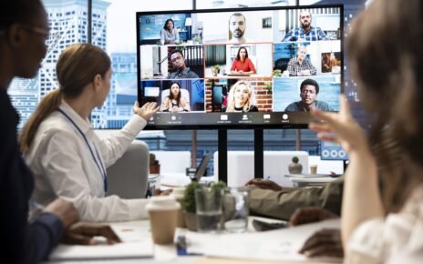 Vendas B2B: grupo de compras dobra de tamanho em oito anos