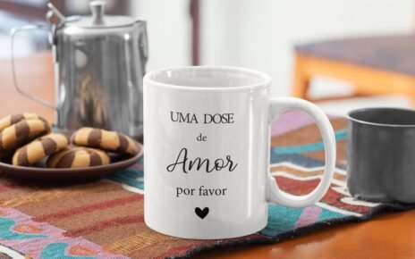 Loja aposta em canecas com estampas temáticas