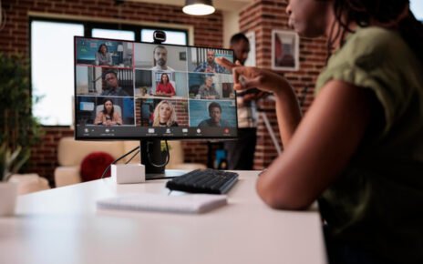 Pearson lança Coach de Comunicação IA com Microsoft