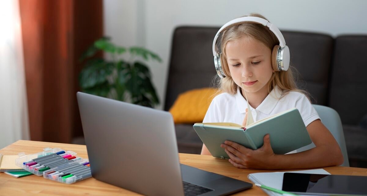 Ferramentas de IA ajudam na alfabetização escolar no Brasil