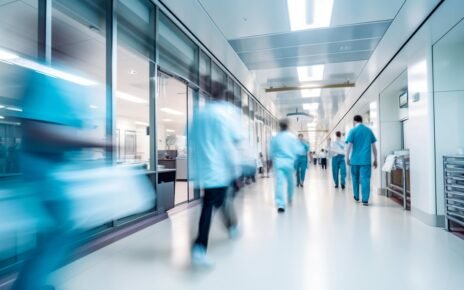 Grandes hospitais cortam custos sem perder a qualidade de atendimento