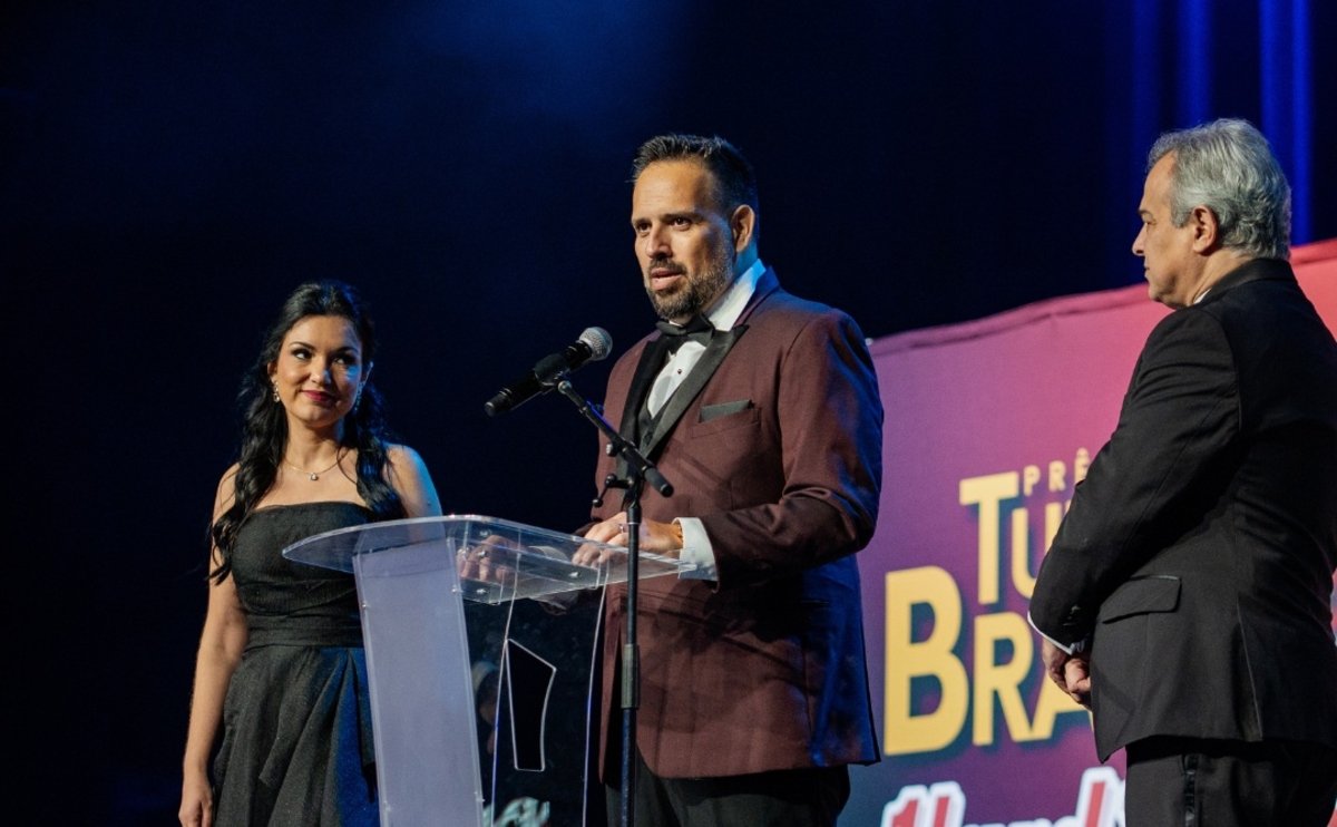 Tudo Para Brasileiros realiza premiação no Hard Rock Orlando